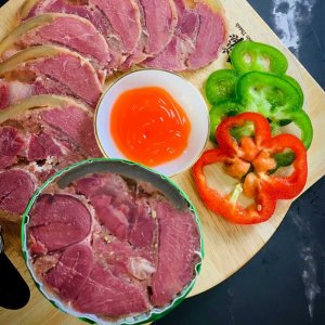 Giò bê thượng hạng 500g Giò bê thượng hạng 500g